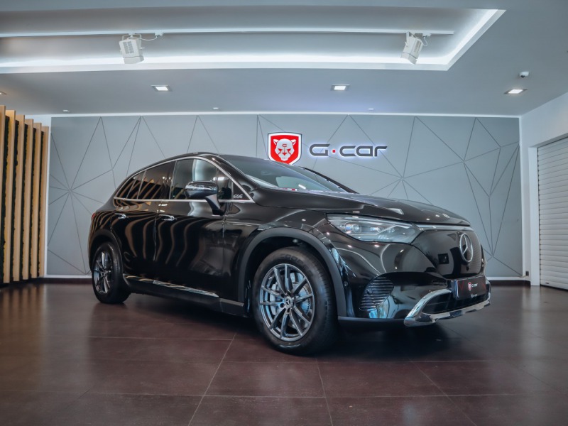 Mercedes-Benz EQE 350 4MATIC HYPERSCREEN