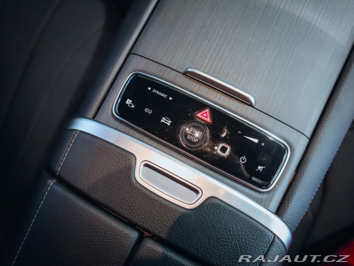 Mercedes-Benz EQE 350 4MATIC HYPERSCREEN 2023