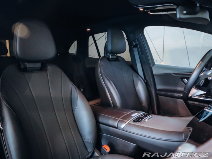 Mercedes-Benz EQE 350 4MATIC HYPERSCREEN 2023