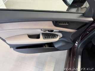 Volvo XC90 B5 2.0L 250+14k AT8 AWD P 2026