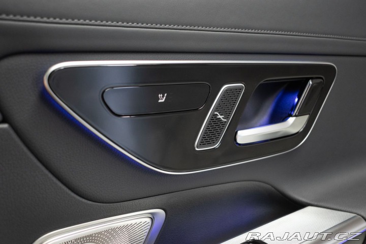 Mercedes-Benz GLC 400e 4M*AMG*AIR*TAŽNÉ*DPH 2023