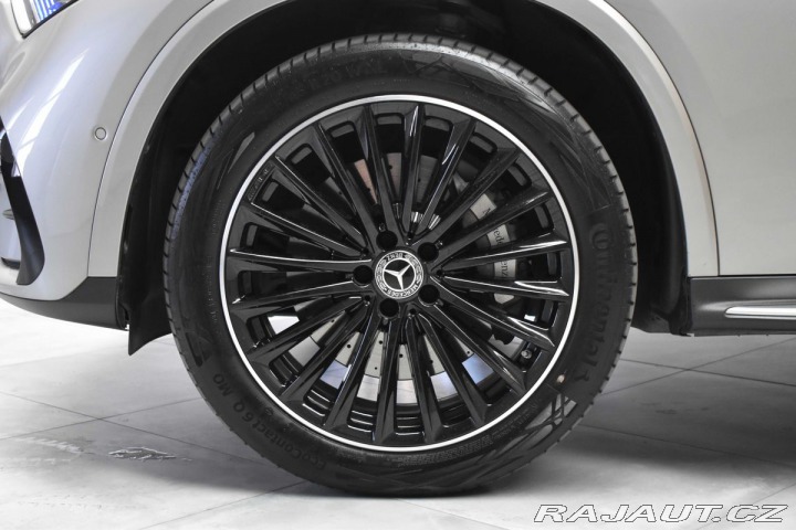 Mercedes-Benz GLC 400e 4M*AMG*AIR*TAŽNÉ*DPH 2023