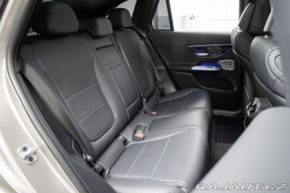 Mercedes-Benz GLC 400e 4M*AMG*AIR*TAŽNÉ*DPH 2023