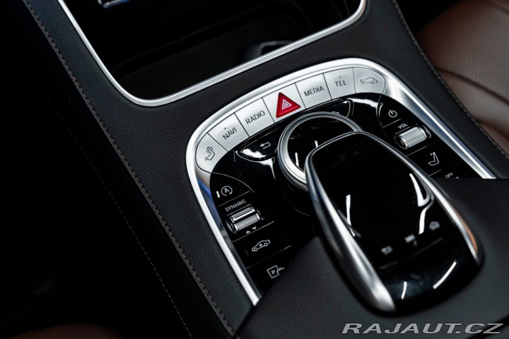 Mercedes-Benz S  2020