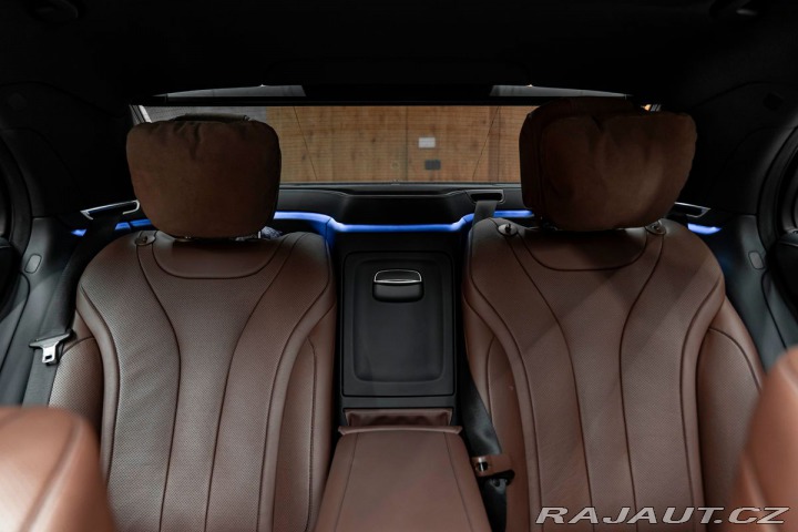 Mercedes-Benz S  2020