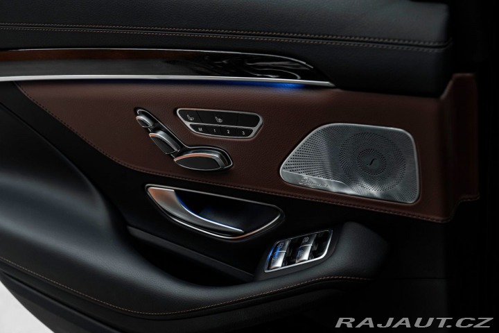 Mercedes-Benz S  2020