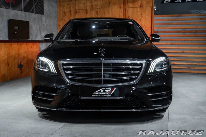 Mercedes-Benz S  2020