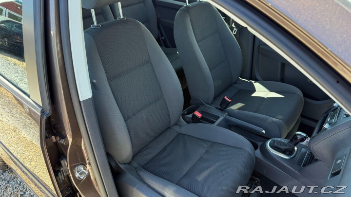 Volkswagen Touran 1.4TSi 103kW *DSG*Webasto 2011