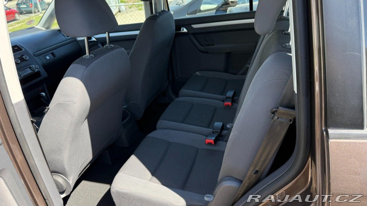 Volkswagen Touran 1.4TSi 103kW *DSG*Webasto 2011