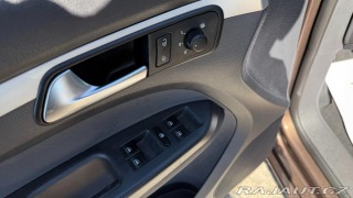 Volkswagen Touran 1.4TSi 103kW *DSG*Webasto 2011