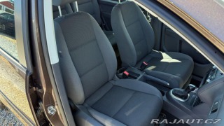 Volkswagen Touran 1.4TSi 103kW *DSG*Webasto 2011