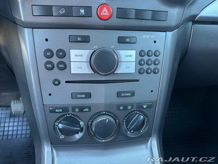 Opel Antara 2.0CDTi, 110KW, 4x4 2009