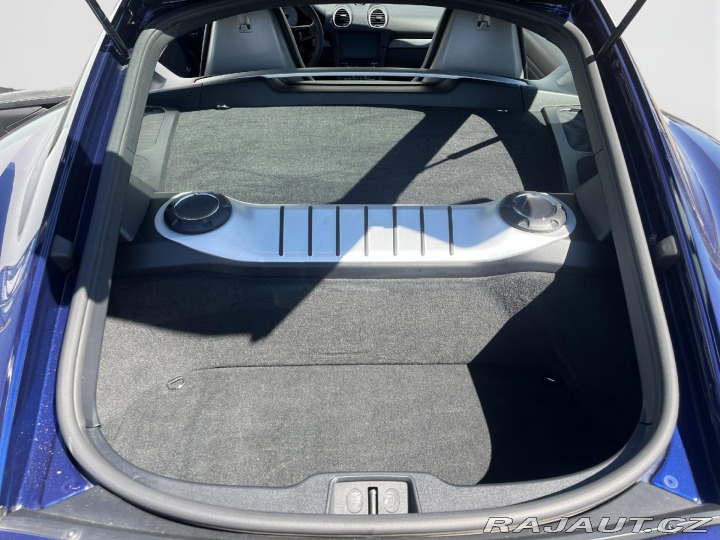 Porsche Cayman GT4 2020