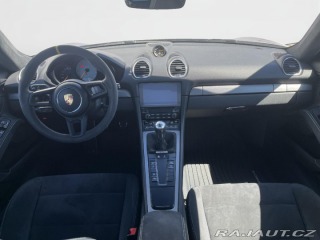 Porsche Cayman GT4 2020