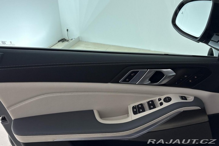 BMW X5 xDrive30d 2025