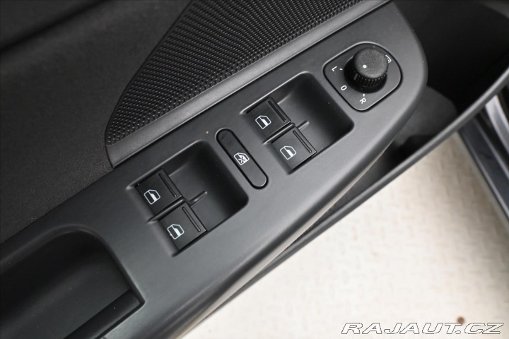 Volkswagen Golf 2,0 TDI 103 kW DSG Trend 2007