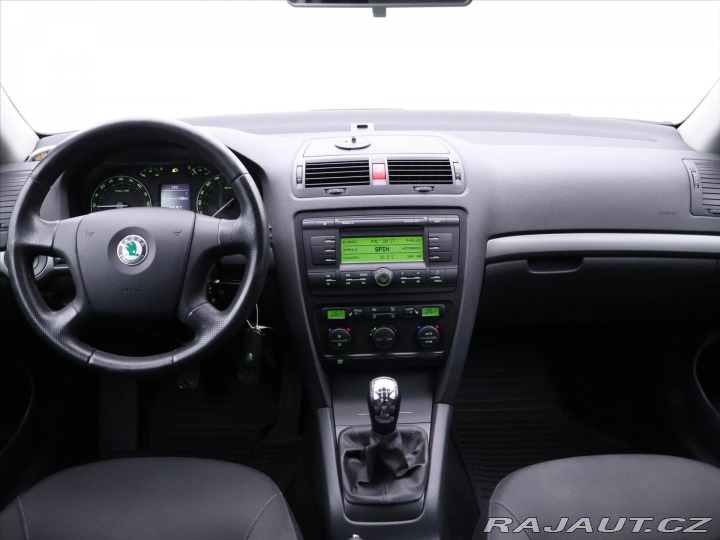 Škoda Octavia 1,9 CZ Elegance Serv.Kni 2008