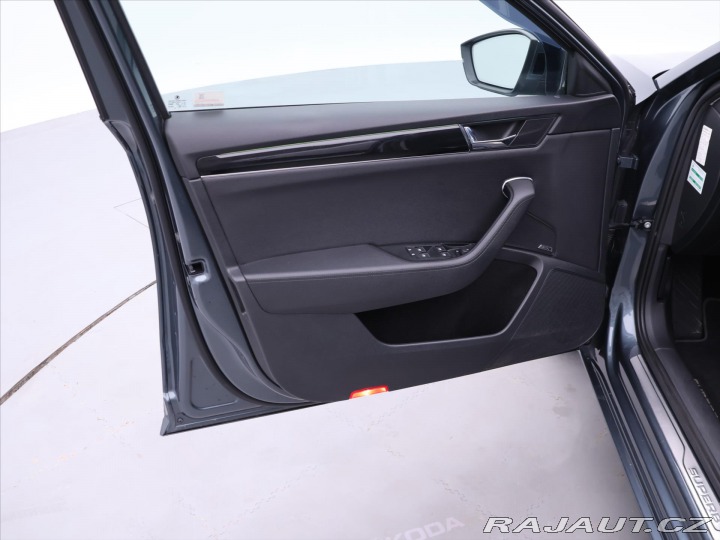 Škoda Superb 2,0 TDI DSG L&K CZ DP 2020