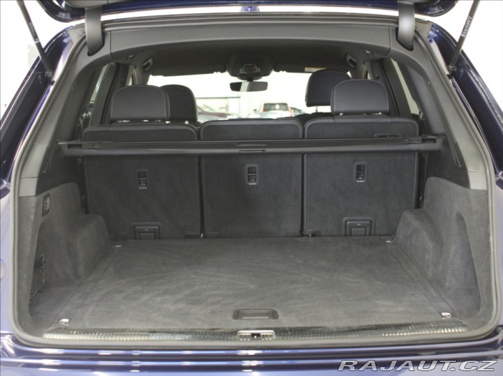 Audi Q7 3,0 50TDi S-Line 44tkm. Č 2023