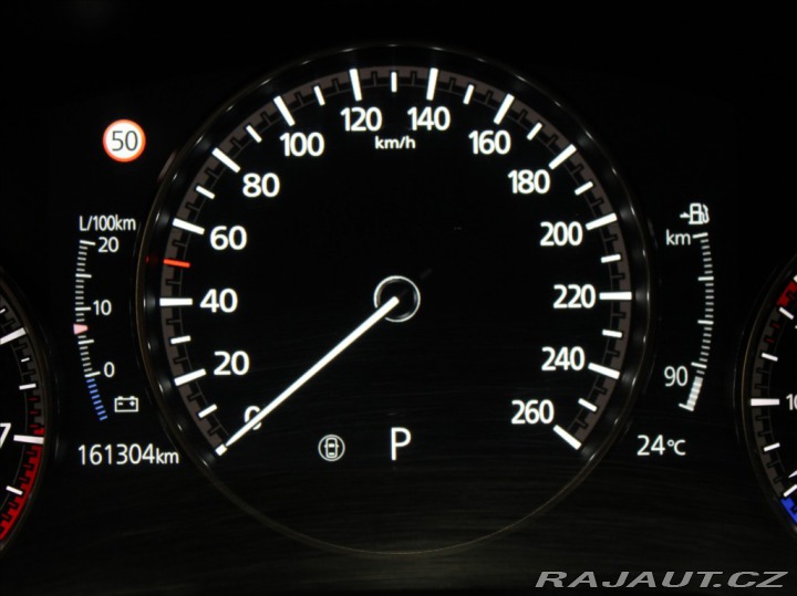 Mazda 3 2,0 G122 AT Bezklíč 1.maj 2019