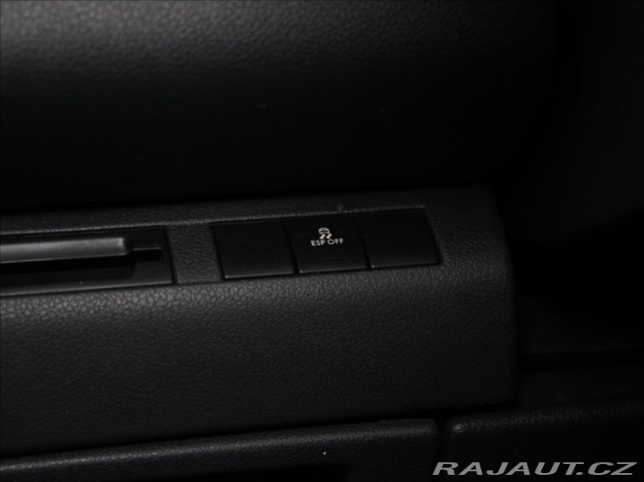 Peugeot 5008 1,6 i 88kW ČR Nové STK 2011