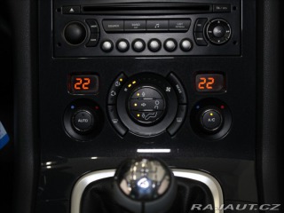 Peugeot 5008 1,6 i 88kW ČR Nové STK 2011