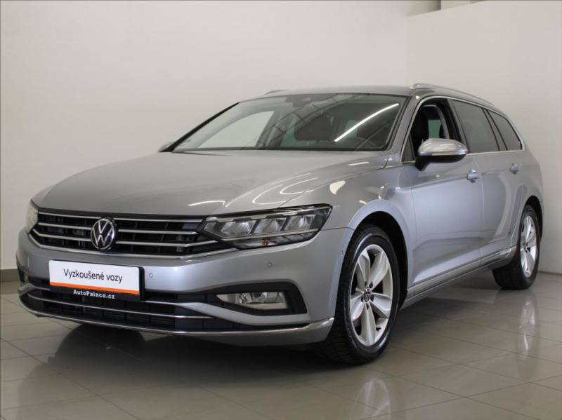 Volkswagen Passat 2,0 TDi DSG Elegance 53tk