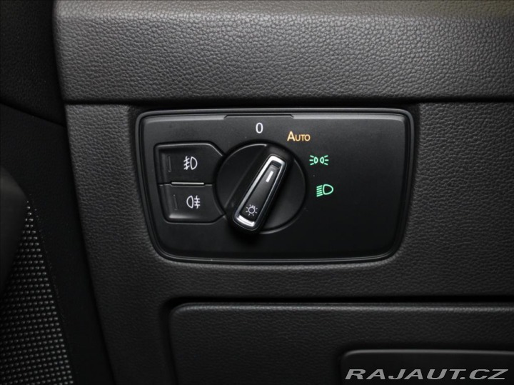 Volkswagen Passat 2,0 TDi DSG Elegance 53tk 2023