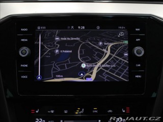 Volkswagen Passat 2,0 TDi DSG Elegance 53tk 2023