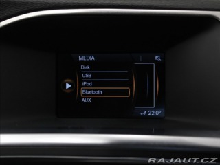 Volvo V60 2,4 D4 AT AWD R-Desing ČR 2012