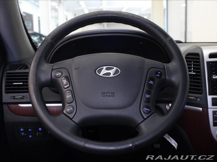 Hyundai Santa Fe 2,2 CRDi Manuál AWD 1.maj 2008