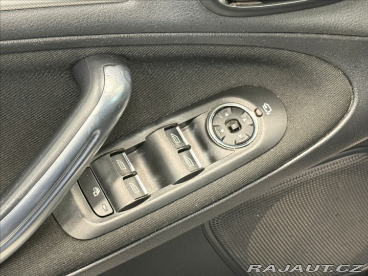 Ford S-MAX 1,6 EcoBoost 118kw TITANI 2014