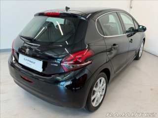 Peugeot 208 1,2 i AT servisní kniha 2016