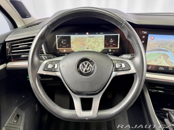 Volkswagen Touareg 3.0 TDI 4MOTION R-LINE, M 2018