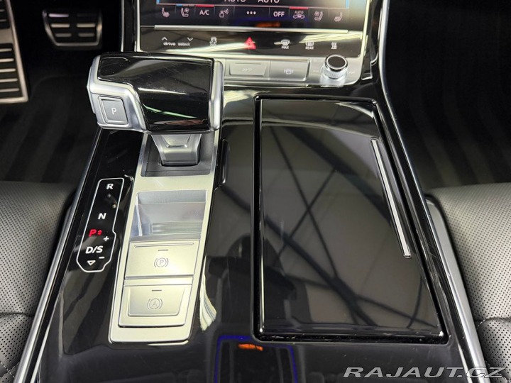 Audi S8 TFSi QUATTRO, MASÁŽE, B&a 2024
