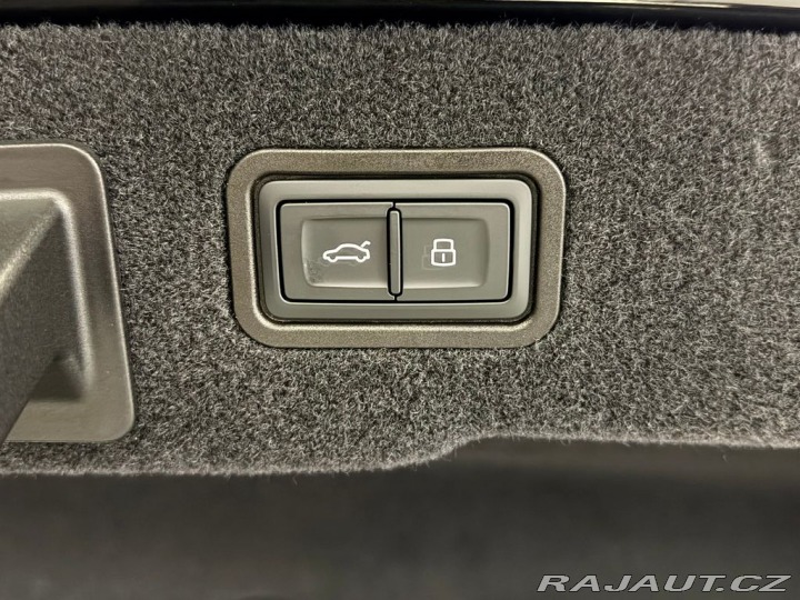 Audi S8 TFSi QUATTRO, MASÁŽE, B&a 2024