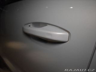 Volvo XC40 2,0 B3 Plus Dark Bezklíč 2023