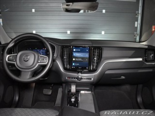 Volvo XC60 2,0 B4 AWD Momentum Bezkl 2021