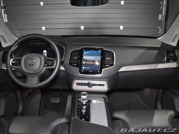 Volvo XC90 2,0 B5 AWD Ultimate tažné 2024