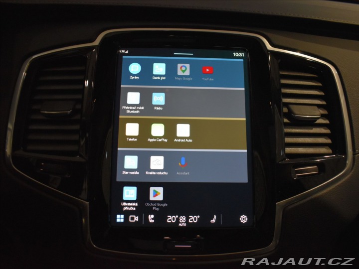 Volvo XC90 2,0 B5 AWD Ultimate tažné 2024