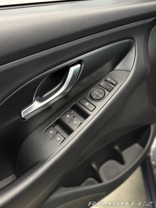 Hyundai i30 CW  Family 1,5i T-GDI MHE 2023