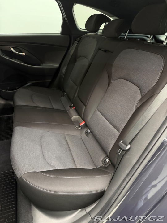 Hyundai i30 CW  Family 1,5i T-GDI MHE 2023