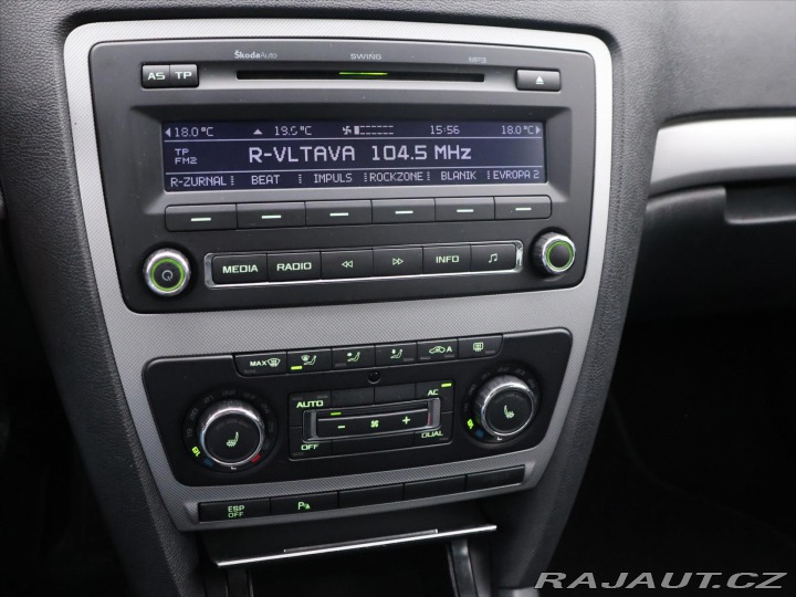 Škoda Octavia 1,6 TDI CZ Elegance+ Aut. 2011