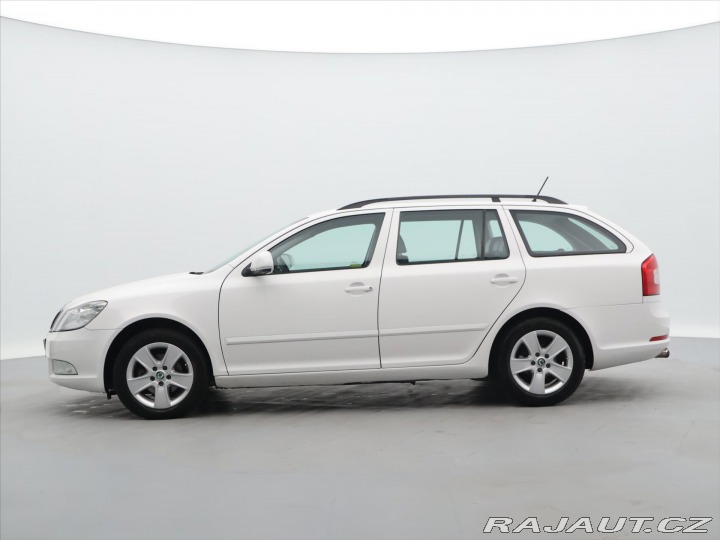 Škoda Octavia 1,6 TDI CZ Elegance+ Aut. 2011