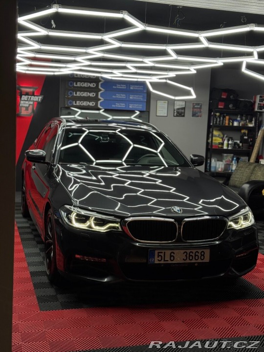 BMW 5 540i | M | plná výbava 2018