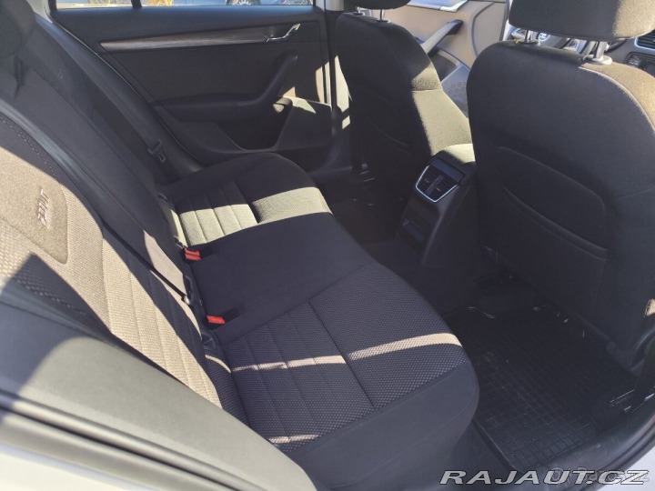 Škoda Octavia 2,0   Scout 4x4 TDI 135kW 2014