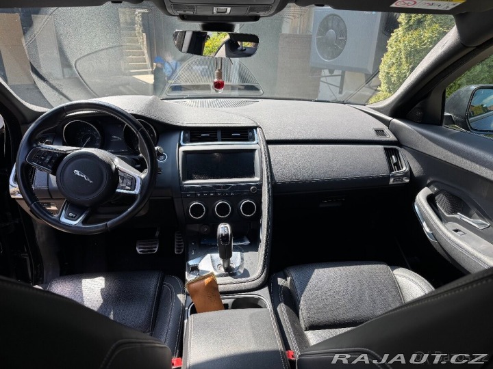 Jaguar E-Pace 2,0 2019