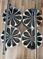 Nissan Qashqai 1,6   dci 96 kW PANORAMA 2013