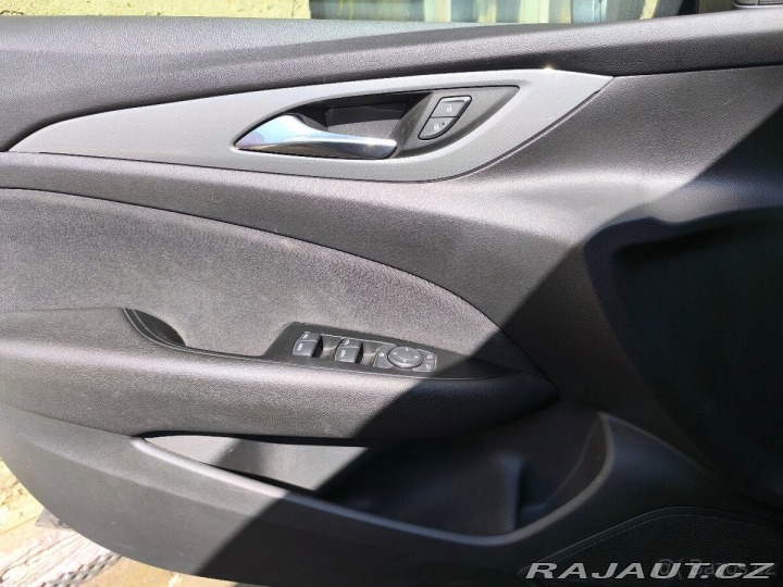 Opel Insignia 2,0   CDT B 125KW AUTOMAT 2018