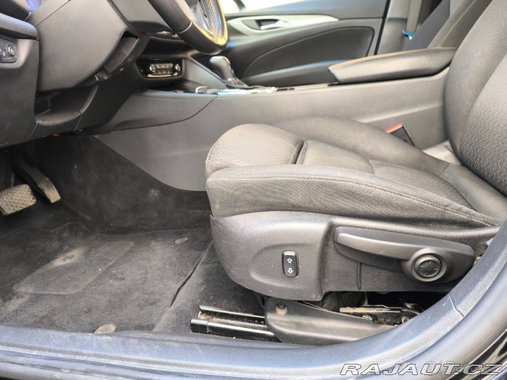 Opel Insignia 2,0   CDT B 125KW AUTOMAT 2018